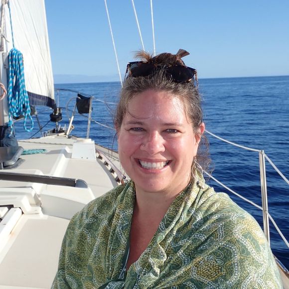 Meet your Posher, Janet - Picture 1 of 1